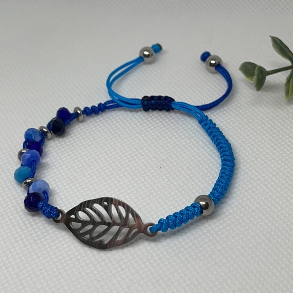 ✨Handmade bracelet 💙💙💙✨